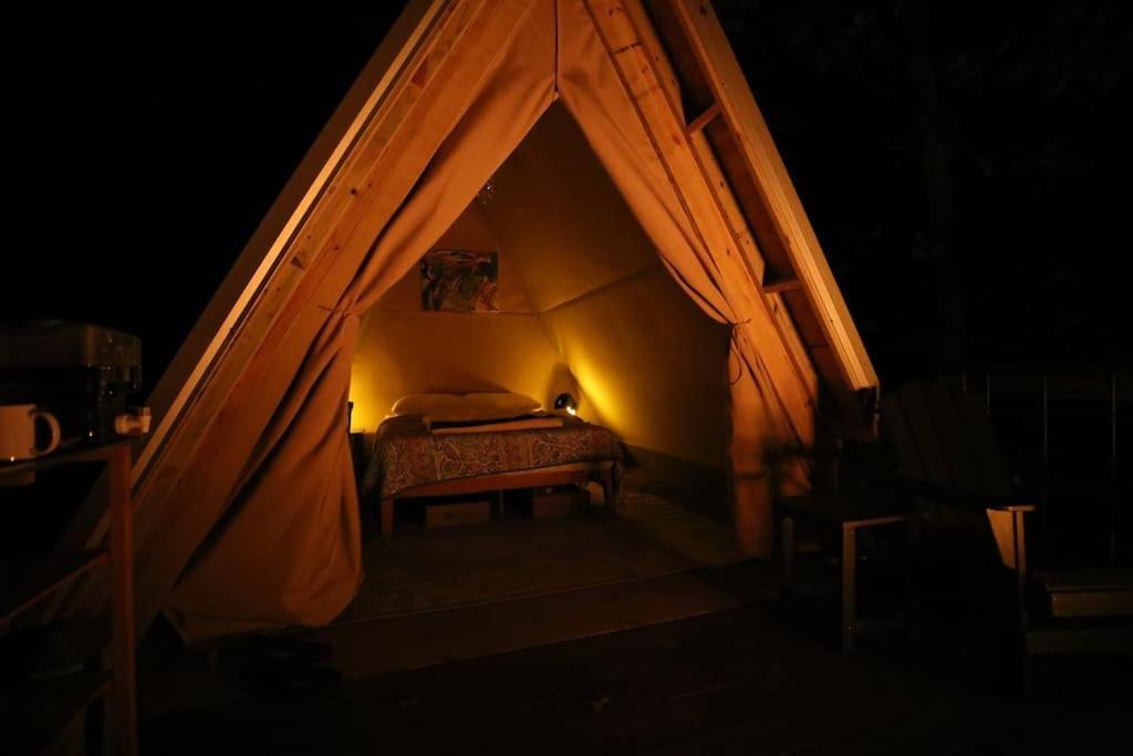 Bohamia - Cozy A-Frame Glamp On 268 Acre Forest Retreat Talladega Eksteriør bilde